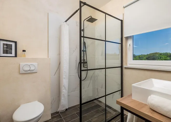 Nika Sveti Ivan Dobrinjski